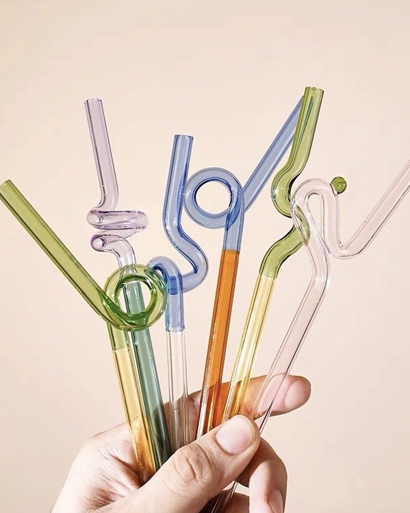 2 Pcs of Wavy Glass Straw
