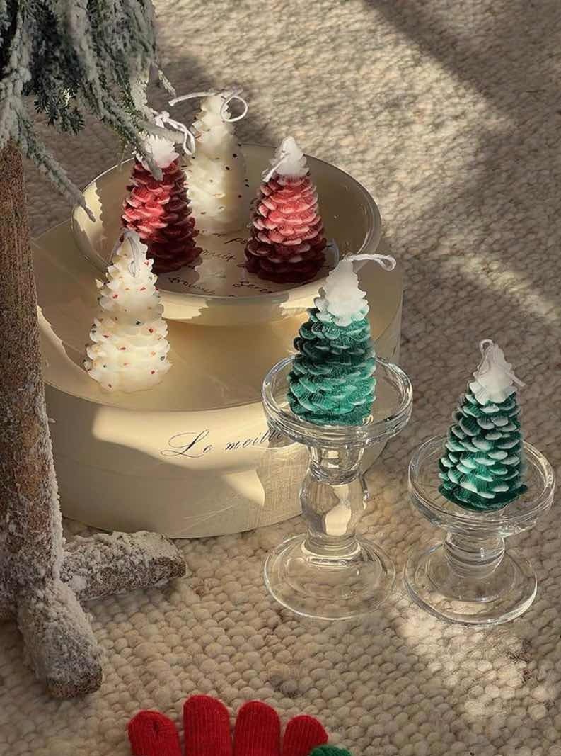 3 Pcs - Pine Cone Scented Soy Wax Candles ( $13.3 Each ) - Christmas Decorative Candles