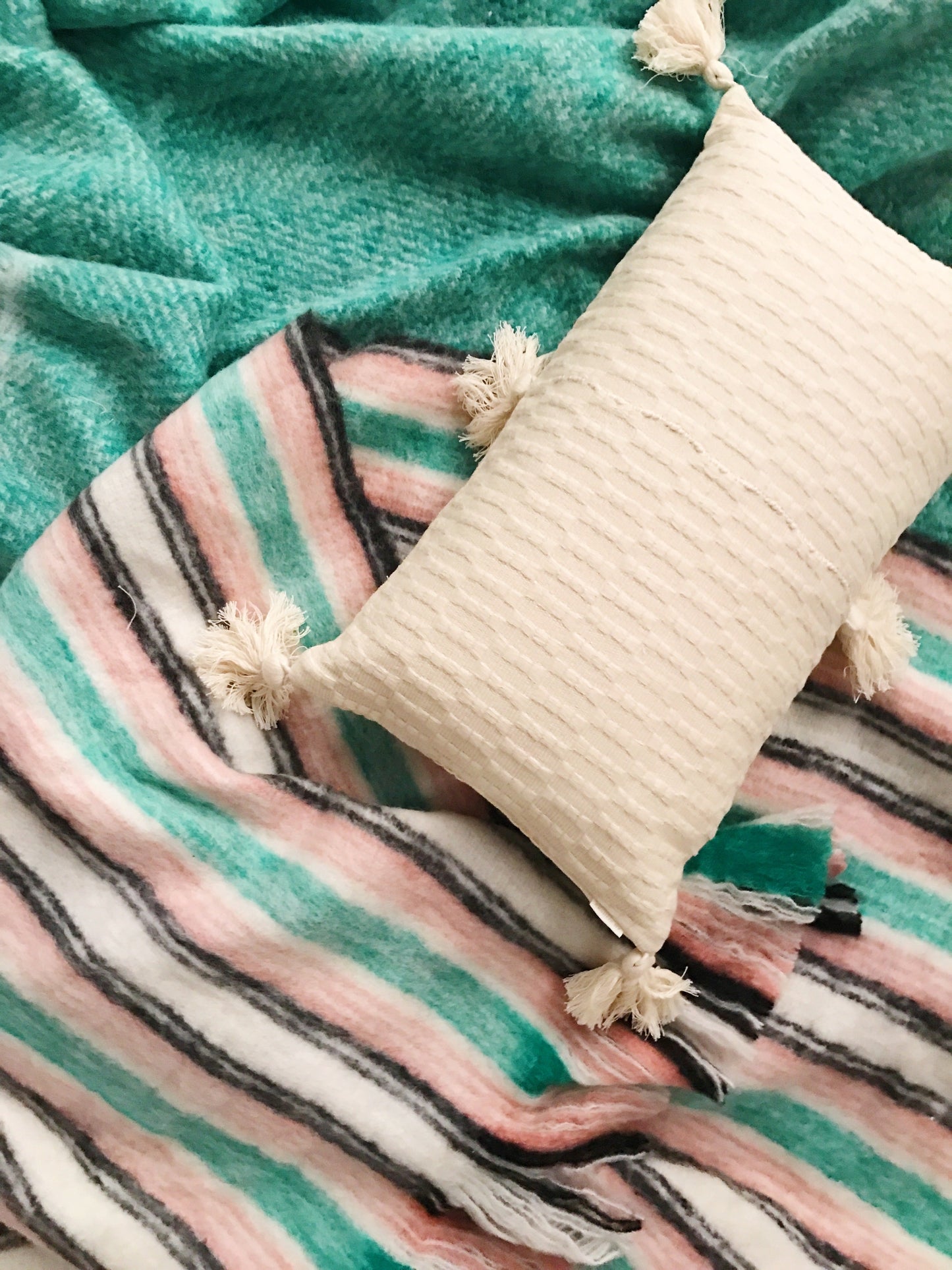 Antigua Pillow - Natural White