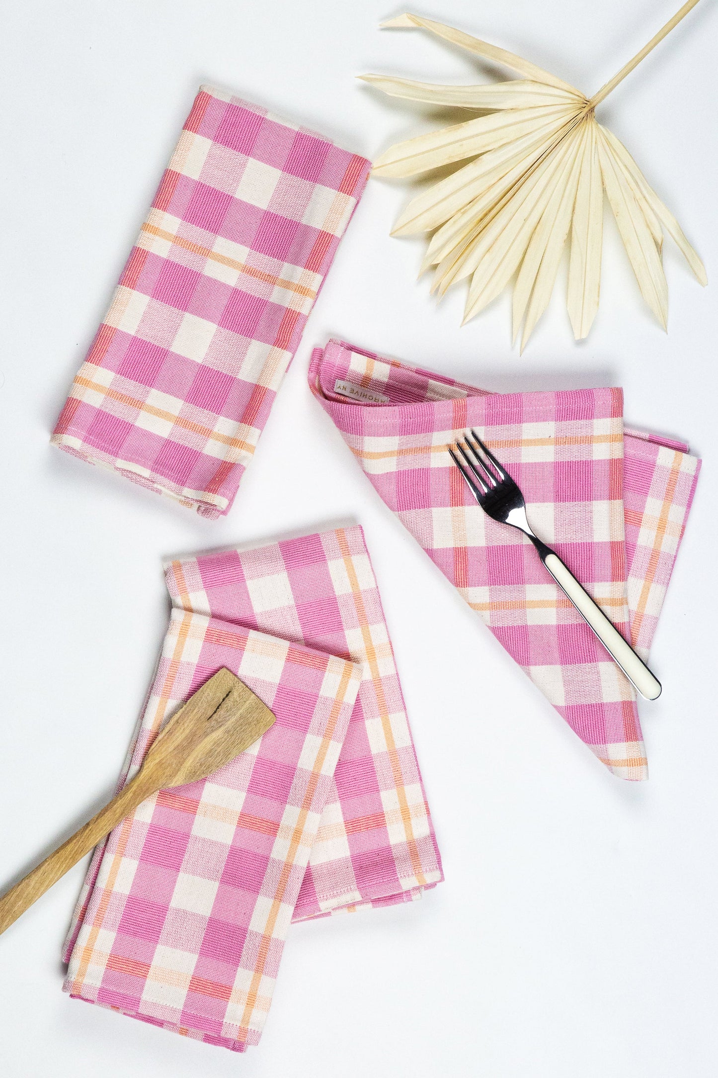 Abigail Plaid Dinner Napkin in Bubblegum and Peach
