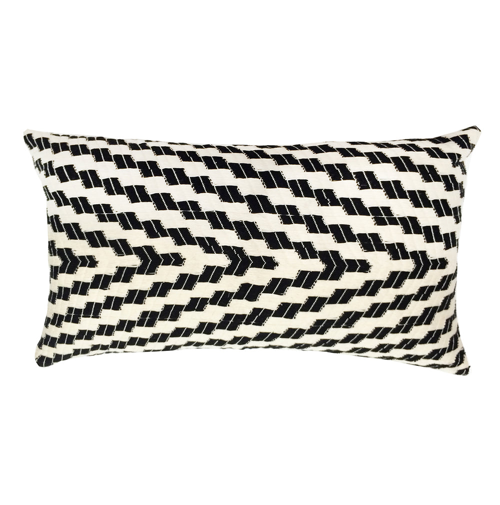 Almolonga Zig Zag Pillow - Black and White