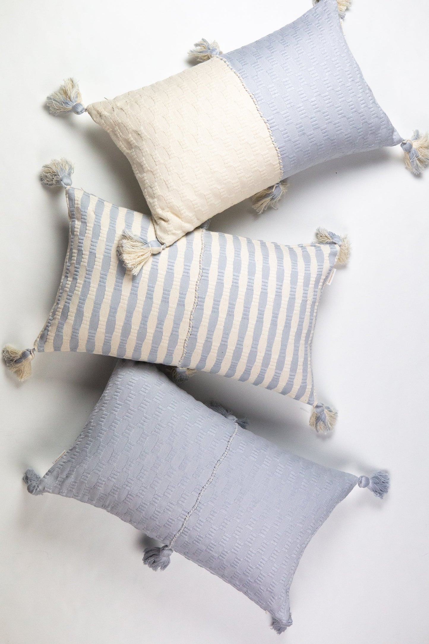 Antigua Pillow - Grey & Natural White Colorblocked