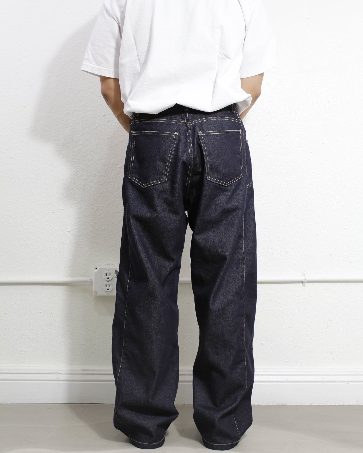 Side Pocket Dark Denim