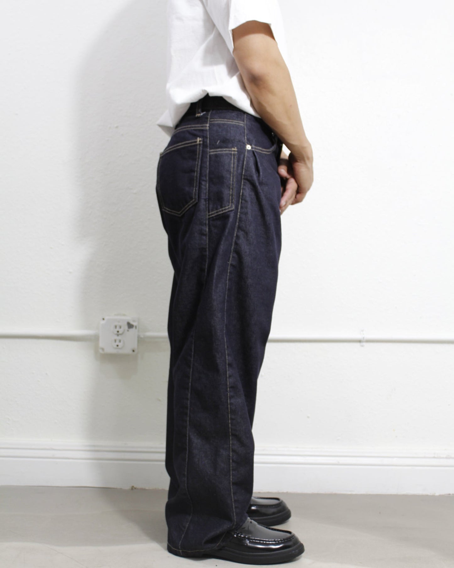 Side Pocket Dark Denim