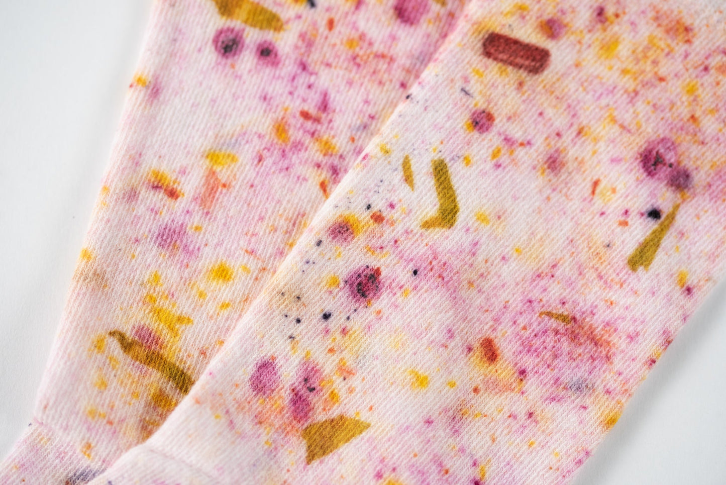 Abstract Bundle Dyed Cotton Crew Sock