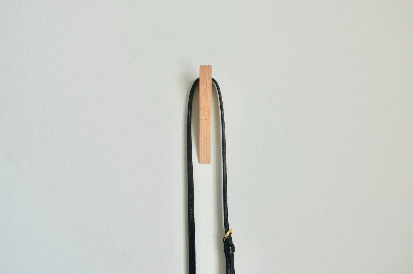 Modern Contracted Triangle Wood Hook