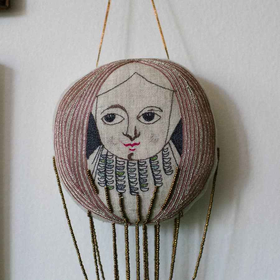 Wonderful Wizard / Balloon, Oz Wallhanging, Ornament, Token