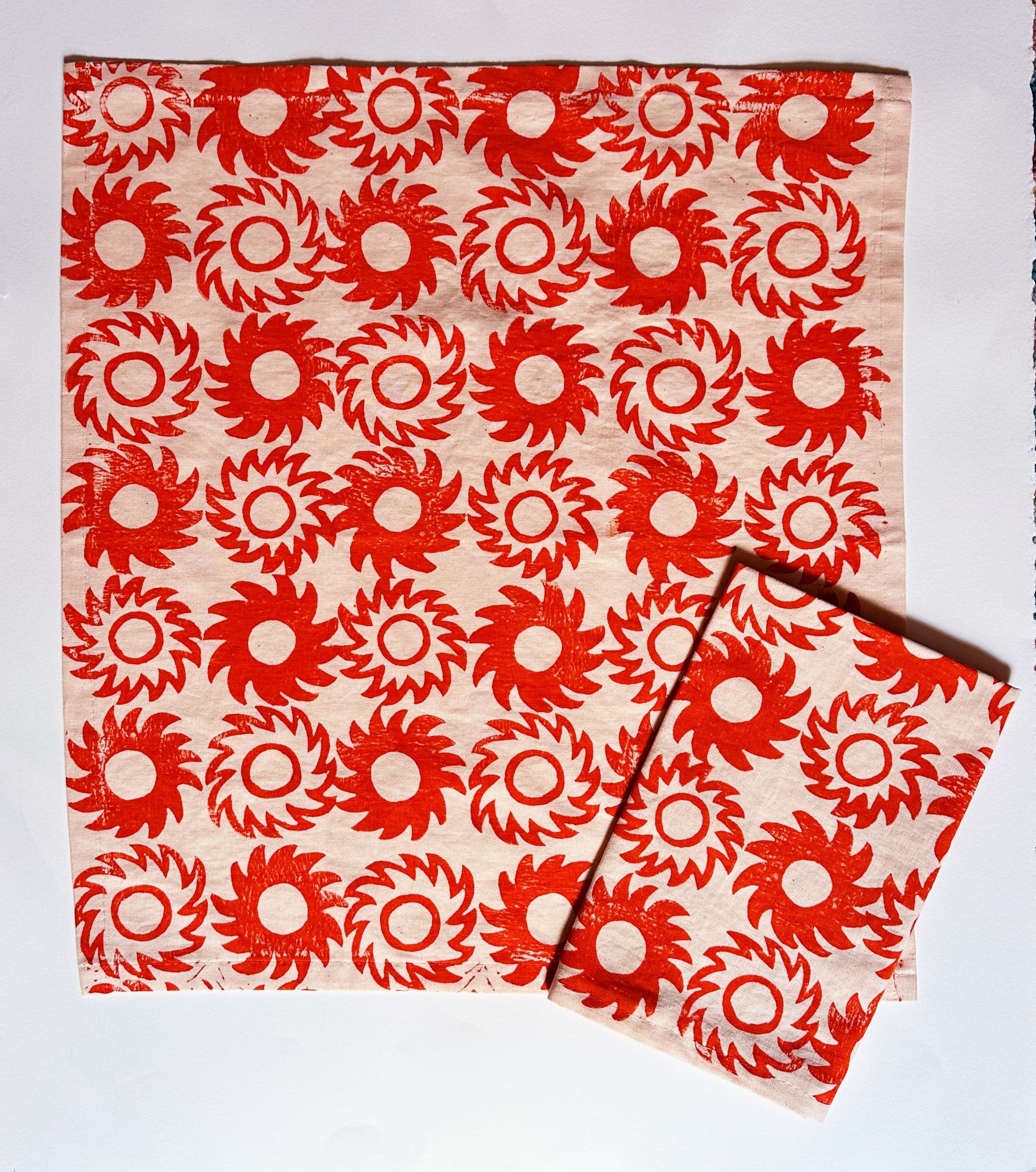 Suns on Blush Dinner Napkins