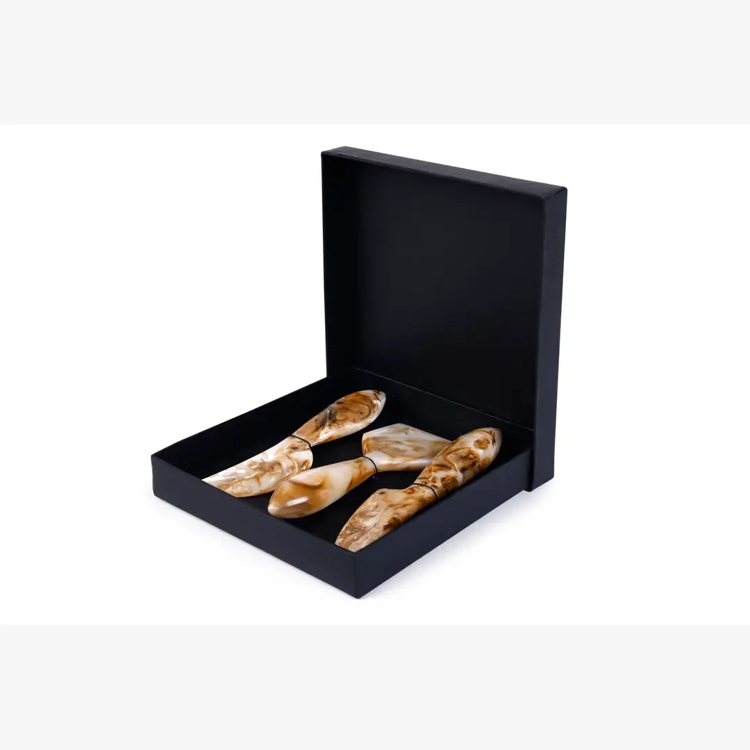 Resin Cheese Knife, Brown (Set of 3)  - 6 Inches - Arte House