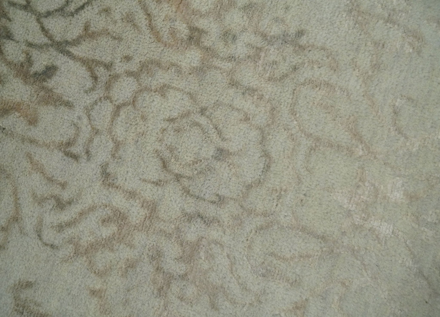 5x7 Fine Hand Knotted Beige and Brown Traditional Vintage Persian Style Antique Wool and Silk Rug | AGR50