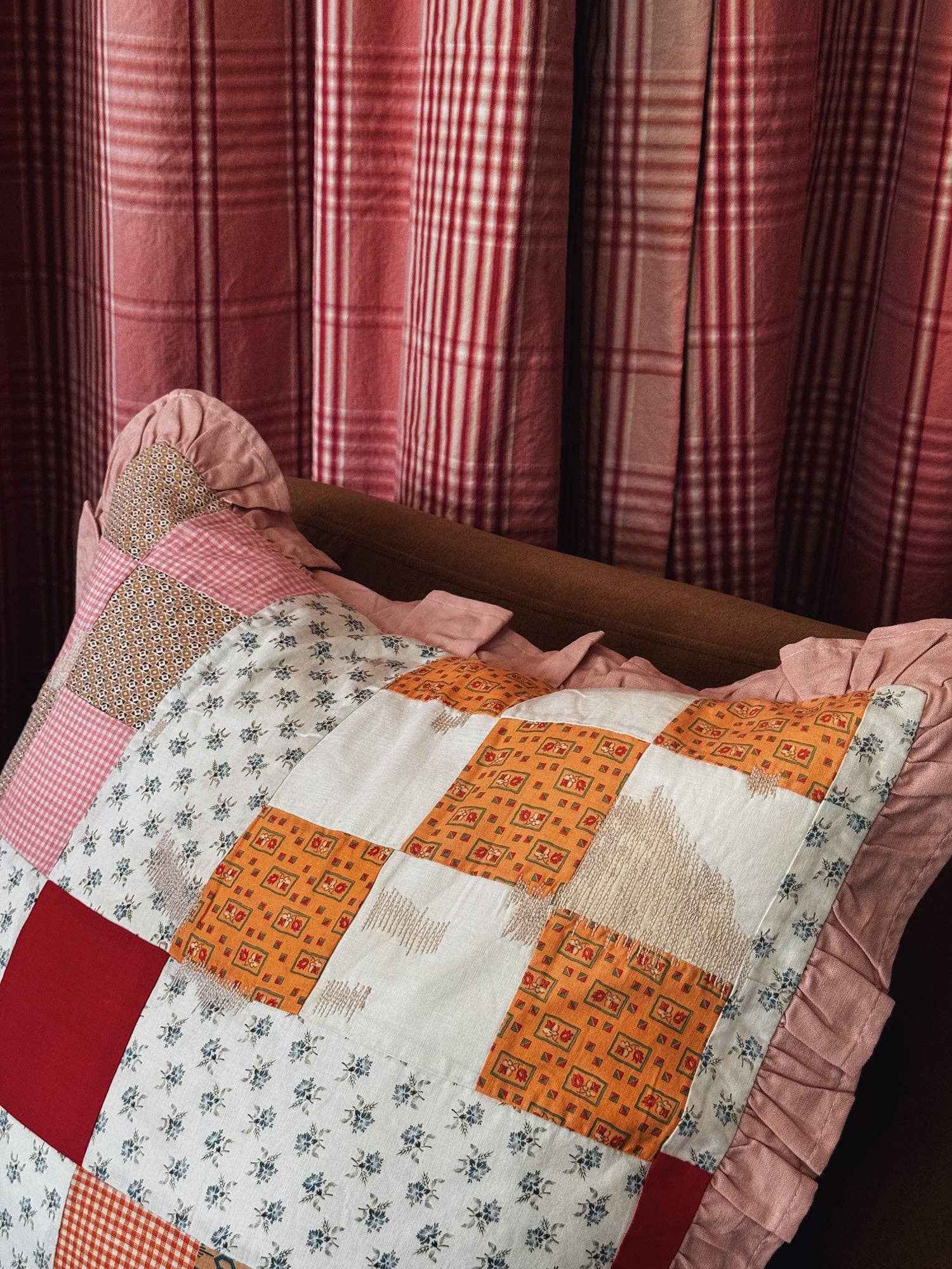 Patchwork Quilt Pillow Sham, Pink Ruffle