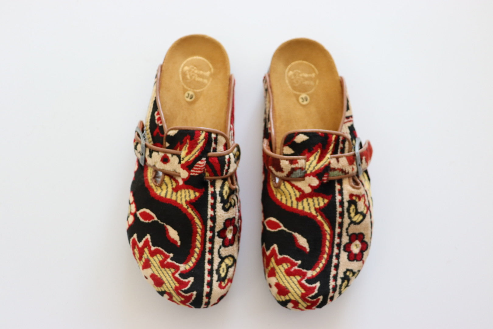 Carpet Clog 8.5/9 CCL3946 - Arte House