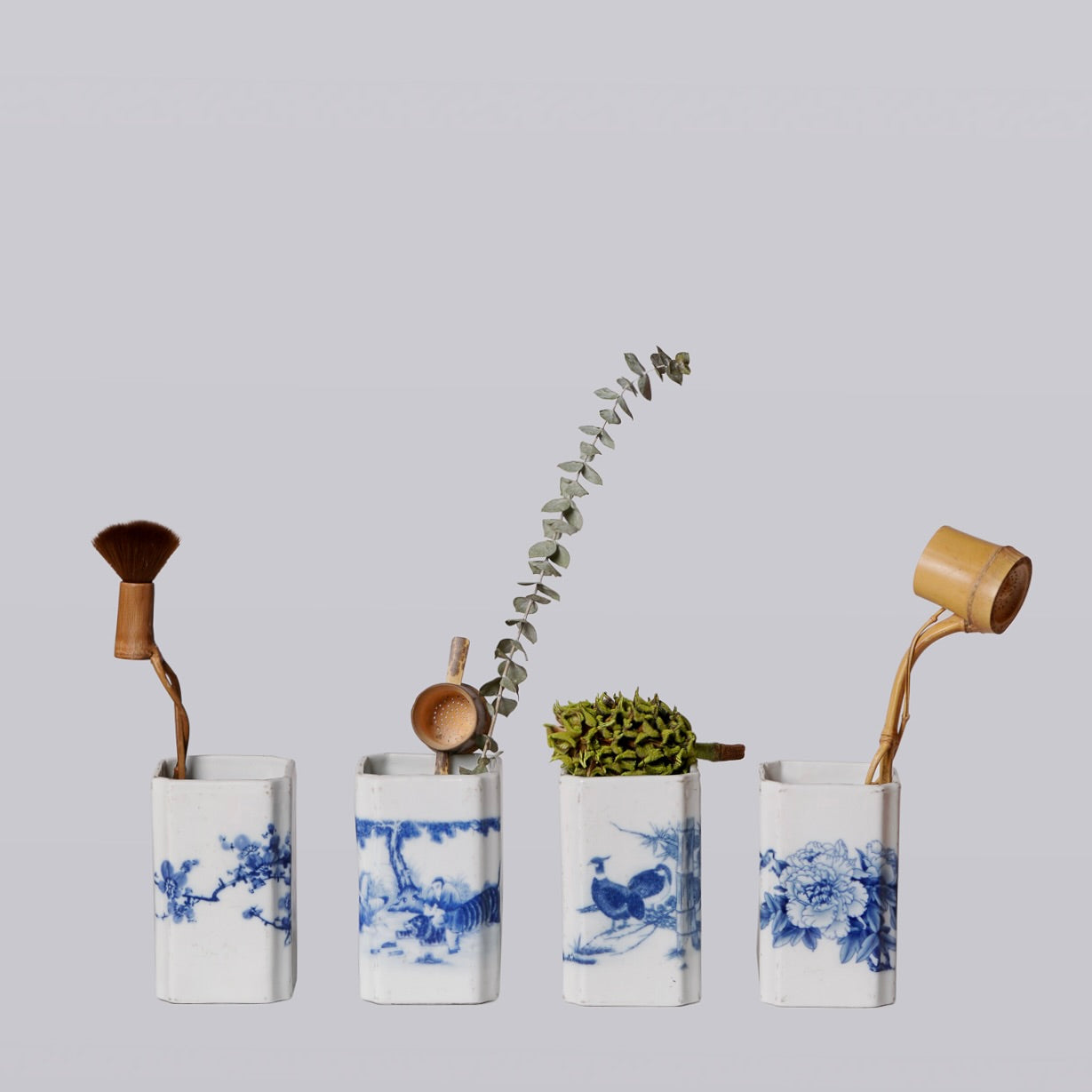 1920s Blue and White Porcelain Fish Square Vase