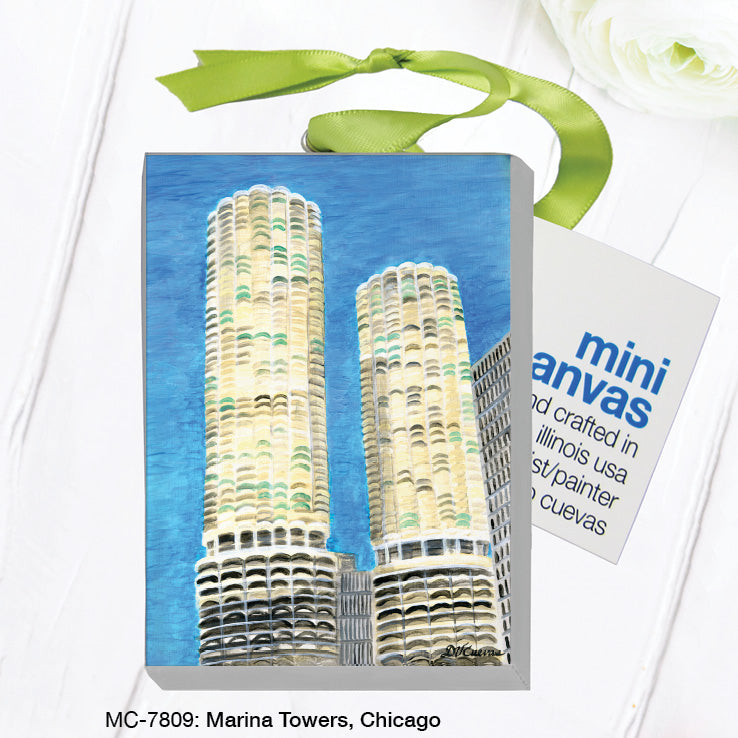 Marina Towers, Chicago, Mini Canvas (MC-7809A) - Arte House