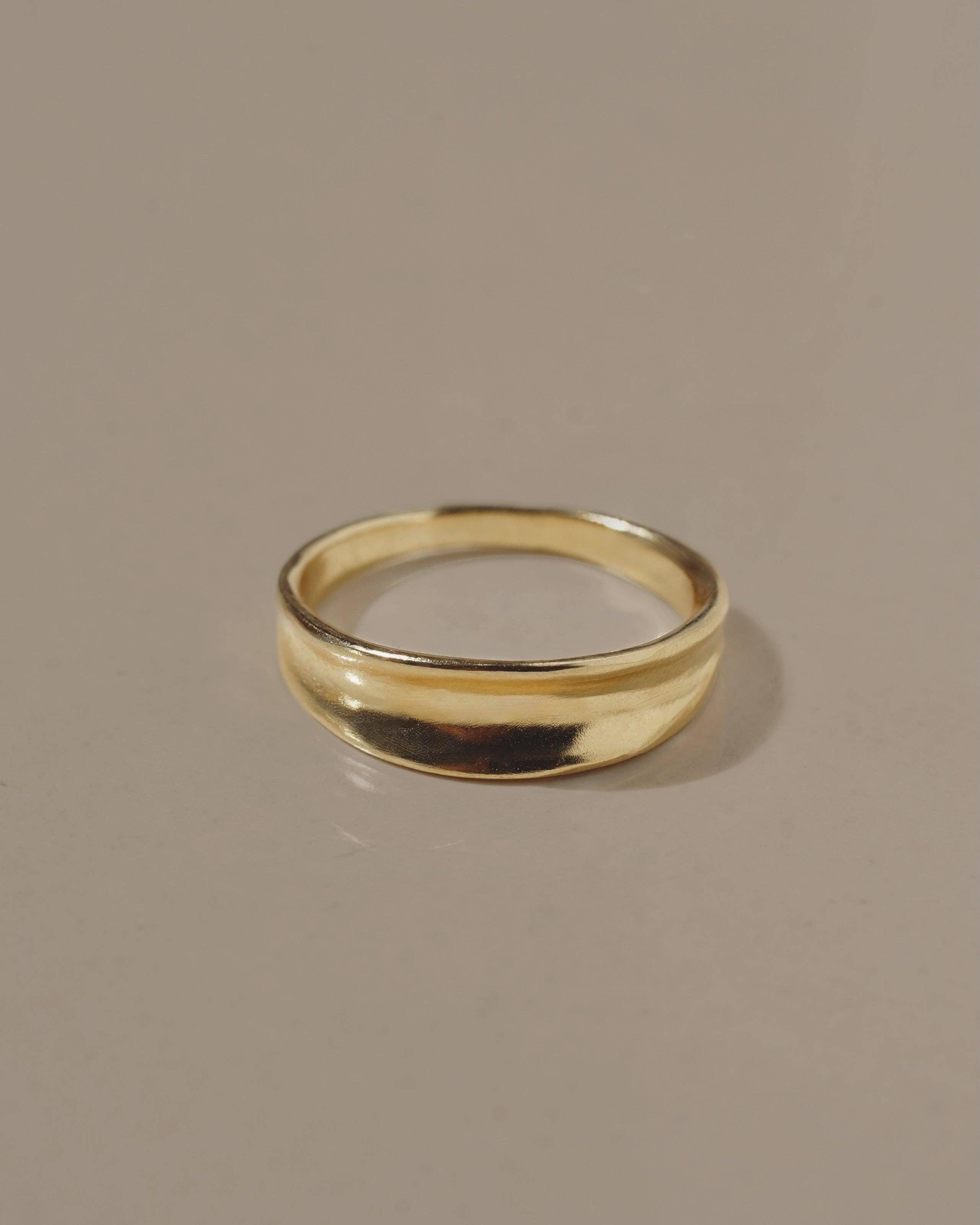 Vesta Ring