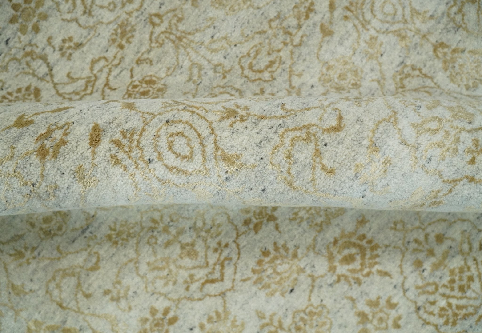8x10 Fine Hand Knotted Beige and Gold Traditional Vintage Persian Style Antique Silk Rug | AGR21 - Arte House