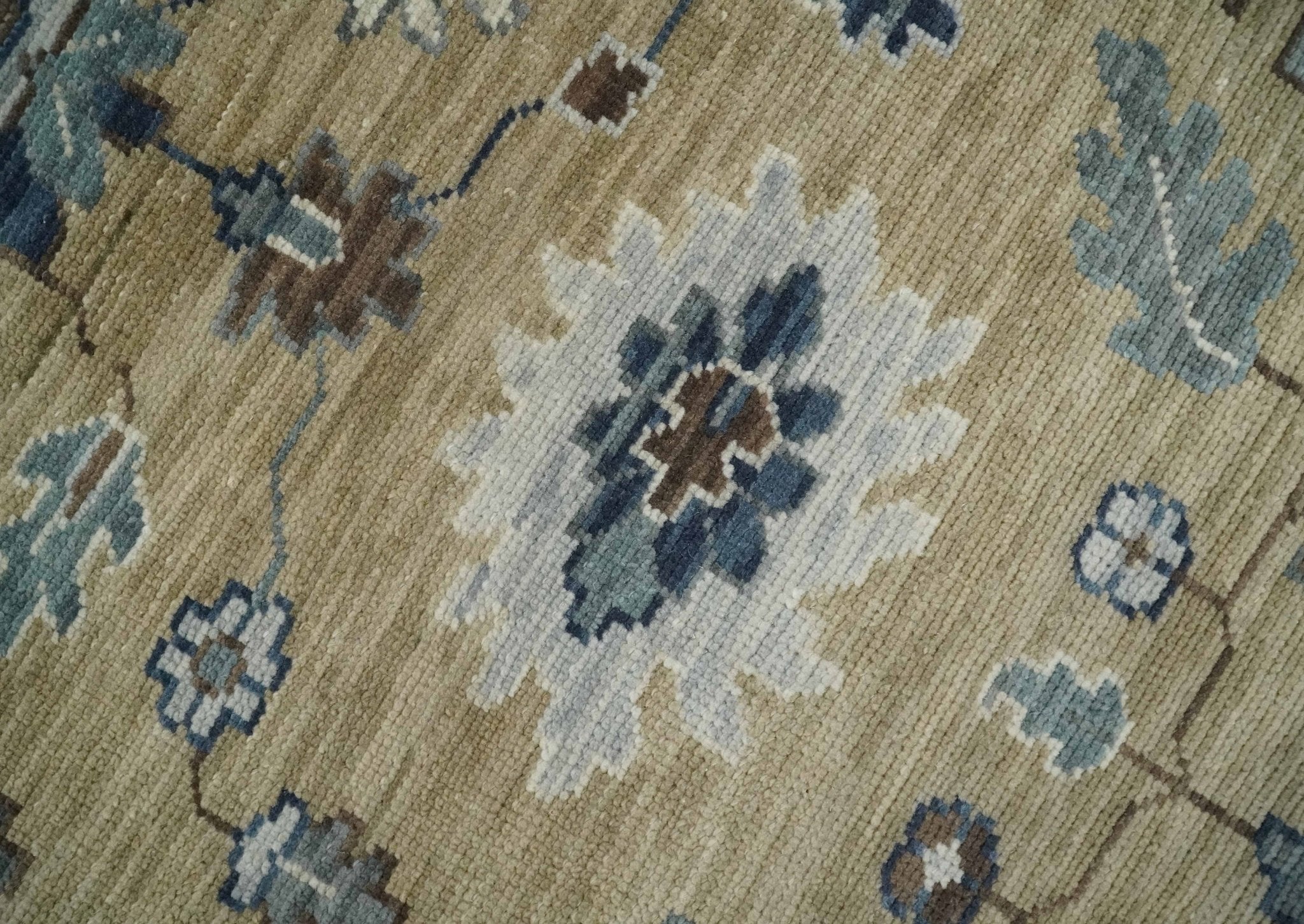 8x10 Traditional Beige and Gray Antique Style Floral Hand knotted Wool Area Rug - Arte House