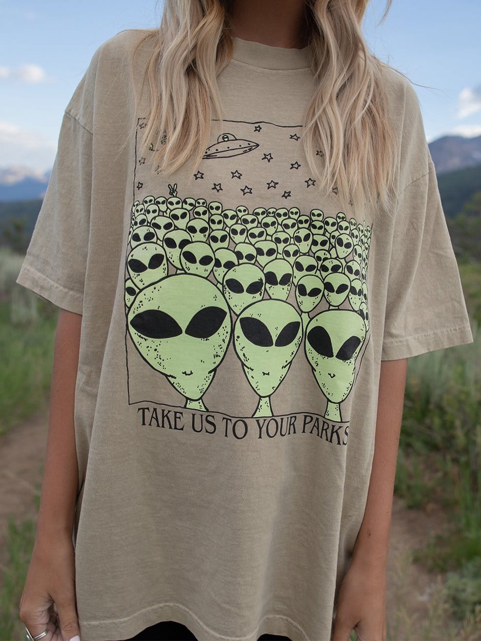 👽 'Alien' Oversized Tee - Arte House