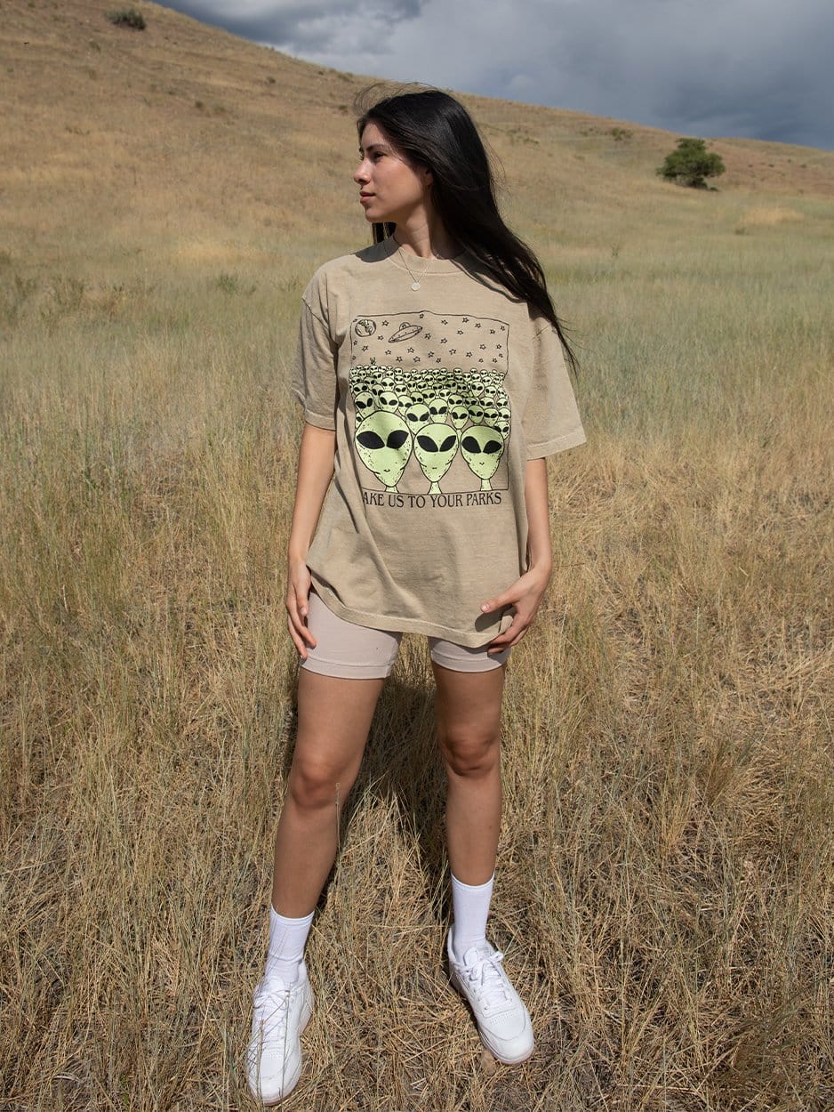 👽 'Alien' Oversized Tee