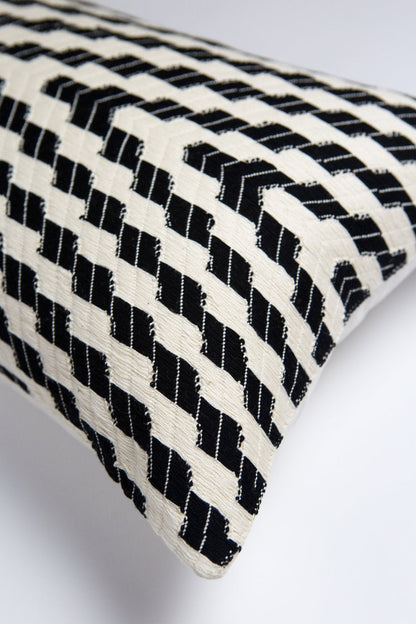 Almolonga Zig Zag Pillow - Black and White