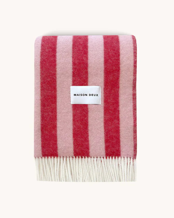 Blanket CANDY WRAP Pink / Cherry 4.25 x 6.5 ft - Arte House