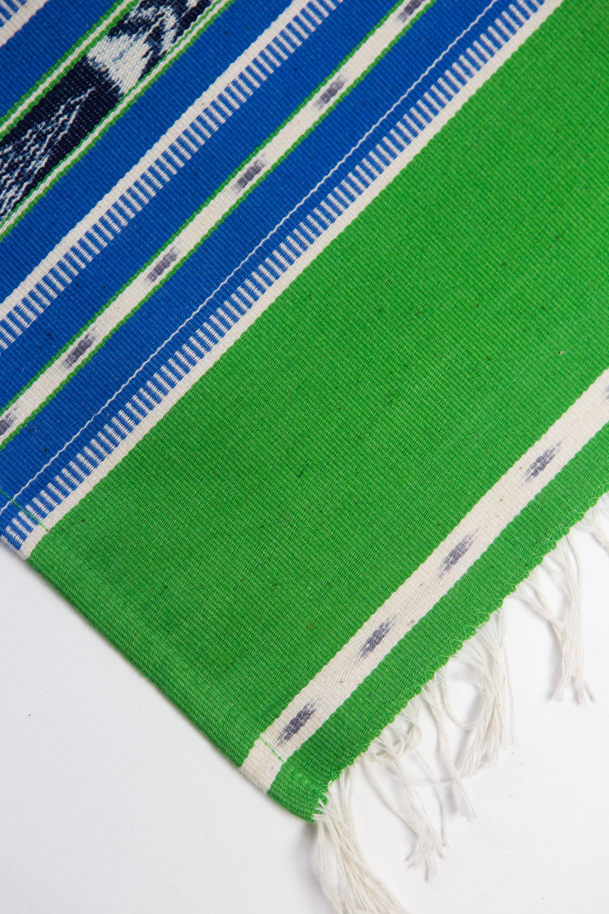 Cantel Runner - Green & Blue - Arte House