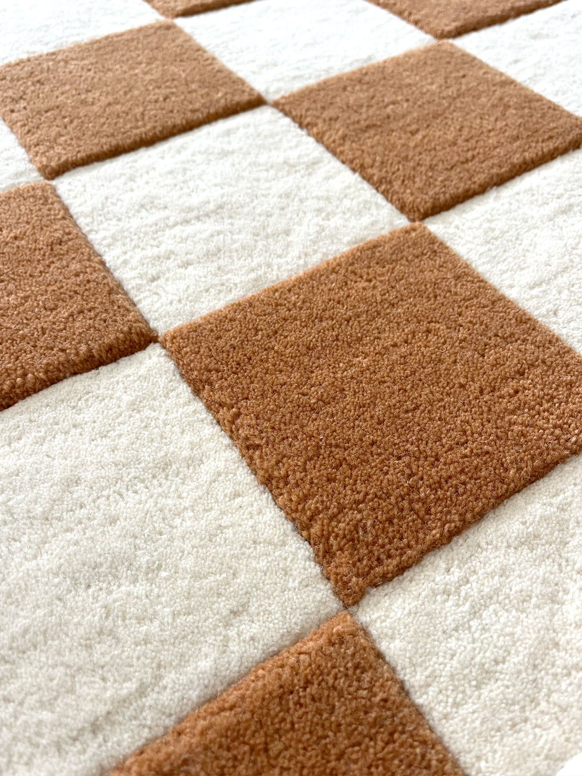Rug CHECKERBOARD Terra Brown 3.9 x 5.9 ft - Arte House