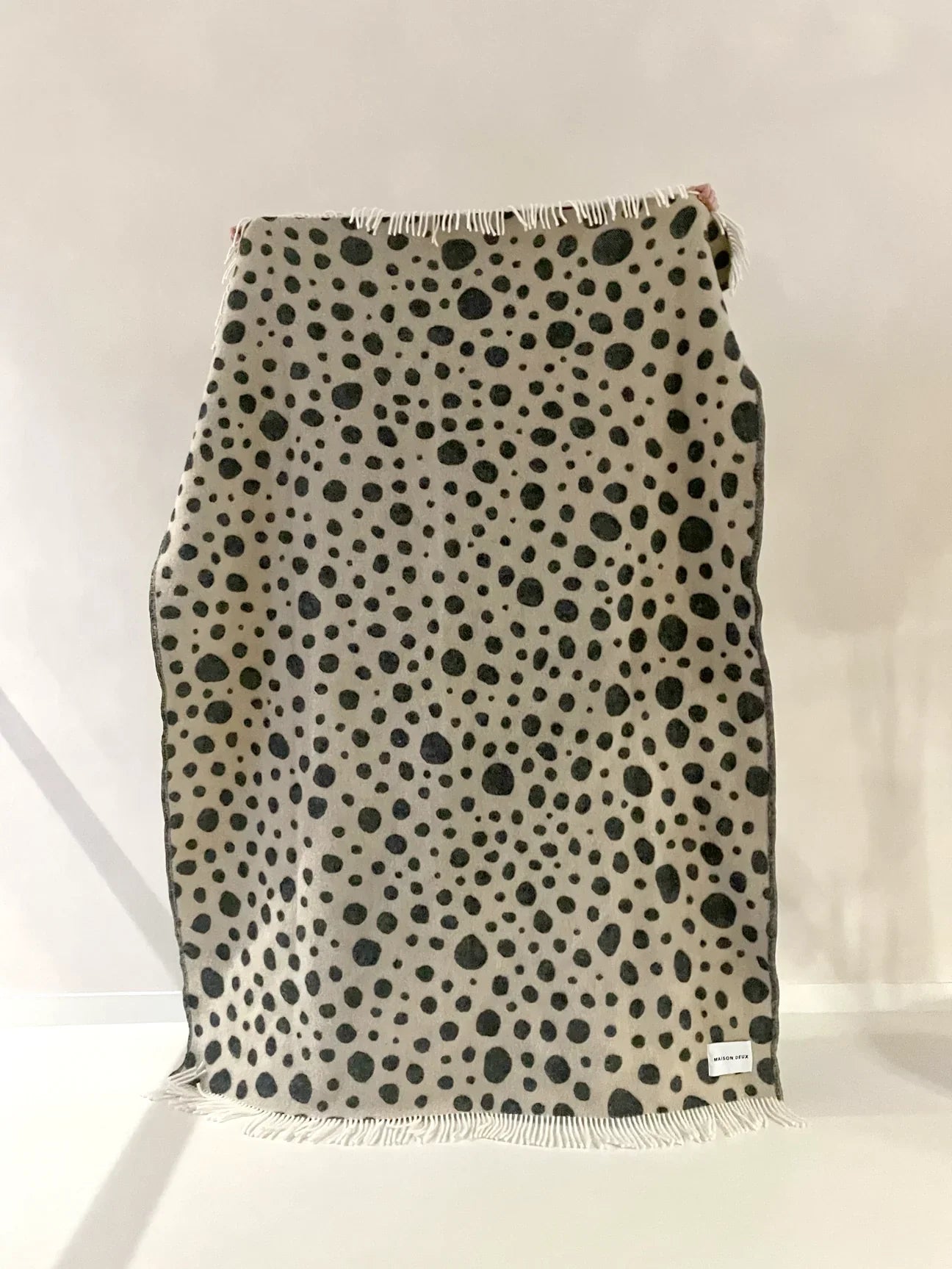 Blanket CHEETAH Beige / Black Print 4.25 x 6.5 ft - Arte House