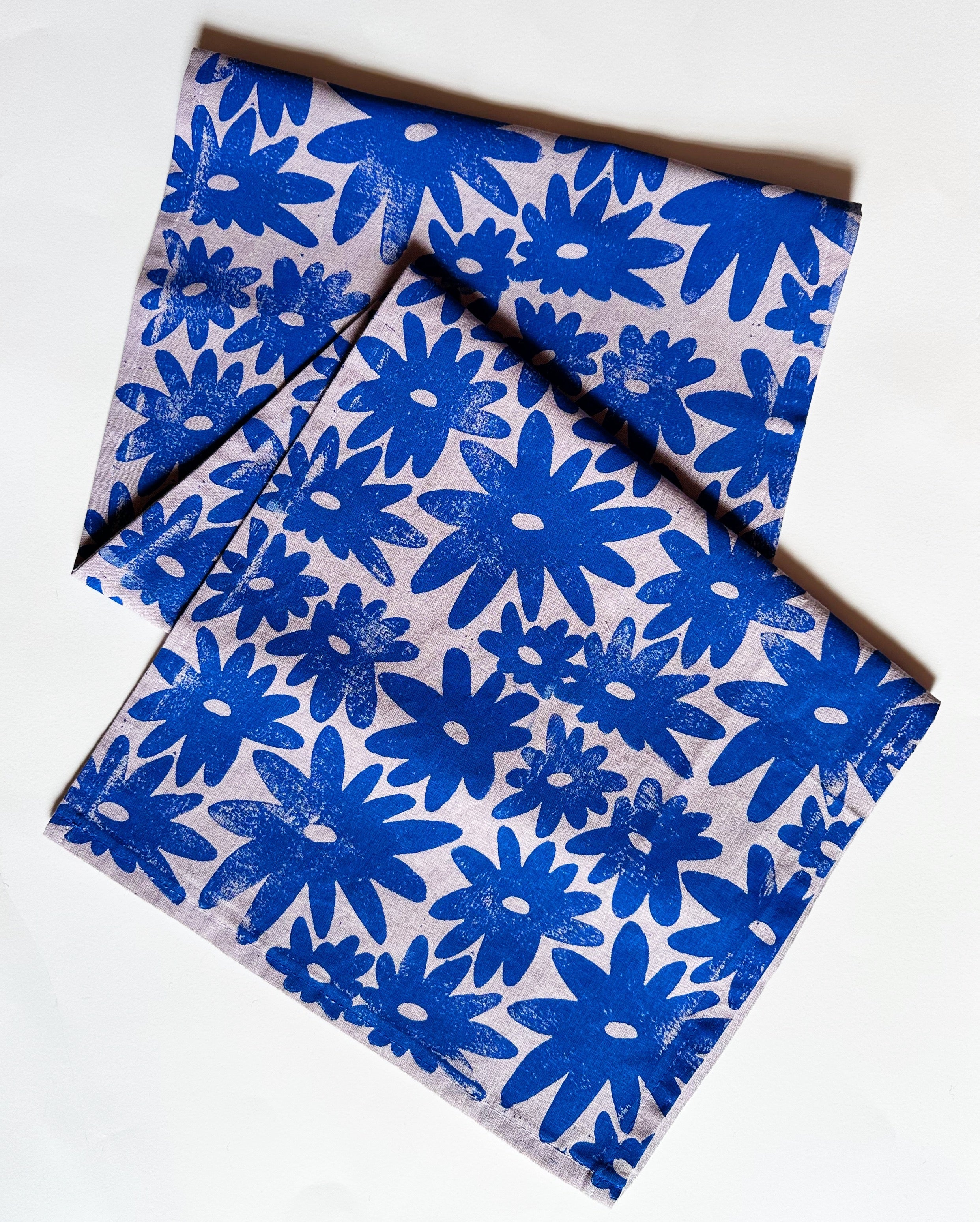 Floral Splat on Lavender Table Runner