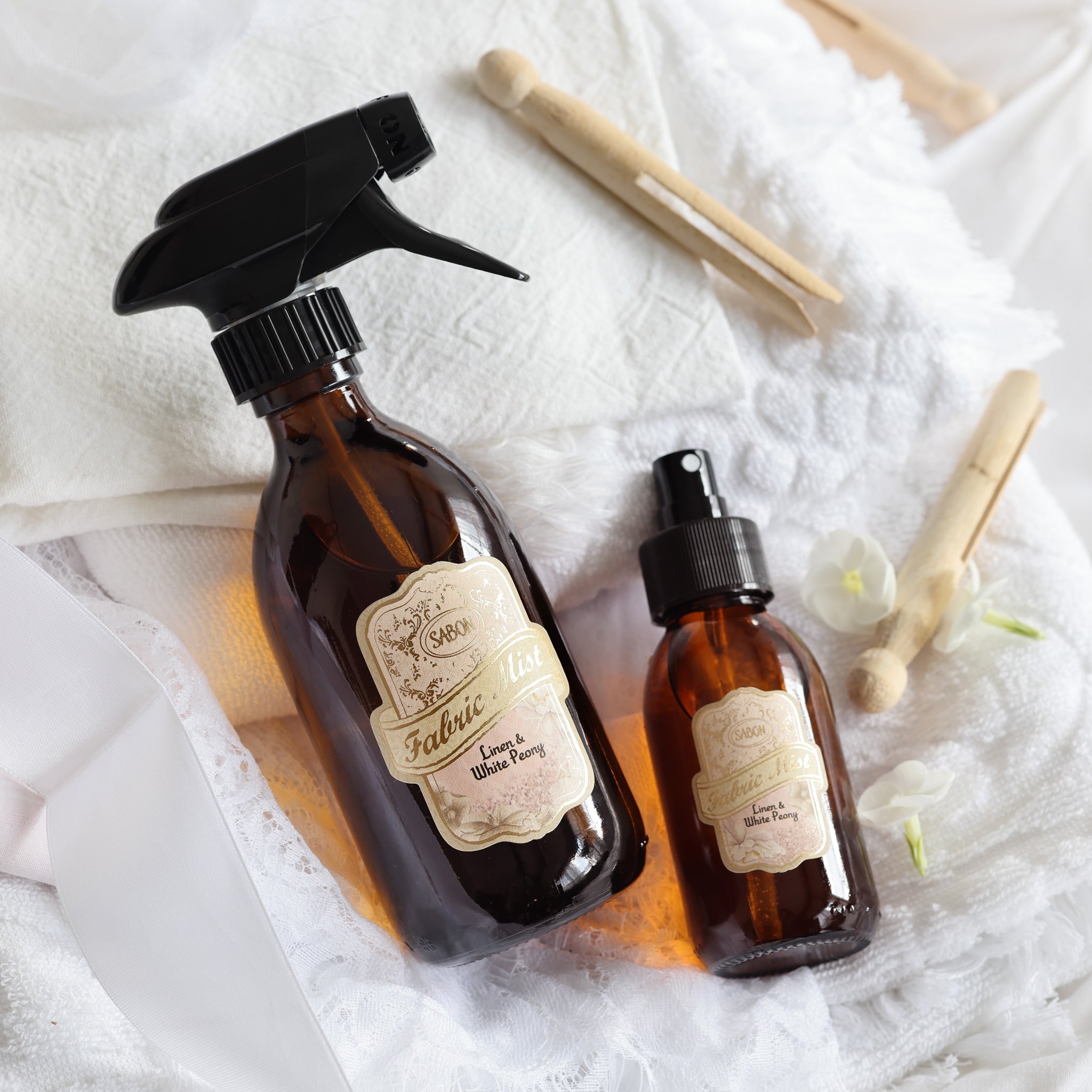 Fabric Mist Linen & White Peony 100mL - Arte House