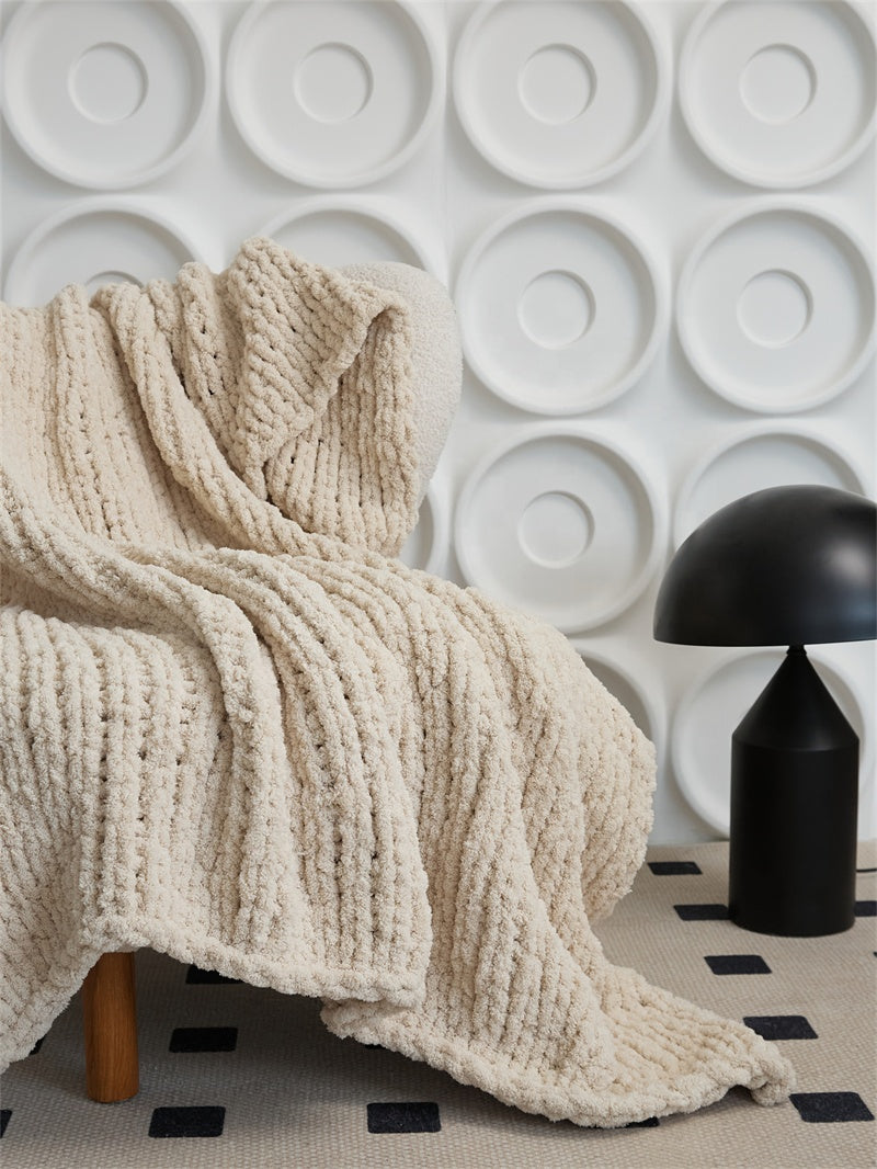Nogy “Nami” Chenille Knit Blanket