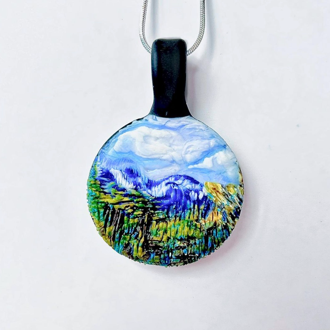 Hallie Cat "Buena Vista Landscape" Pendant - Arte House
