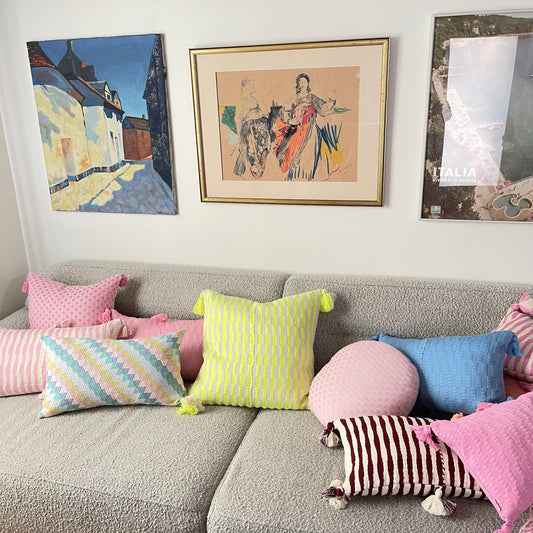 Antigua Pillow - Neon Yellow