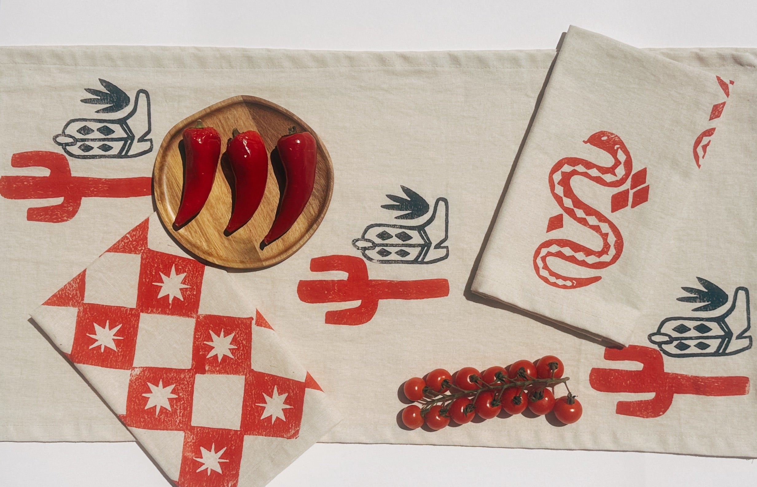 Diamond Spurs on Oatmeal Dinner Napkins