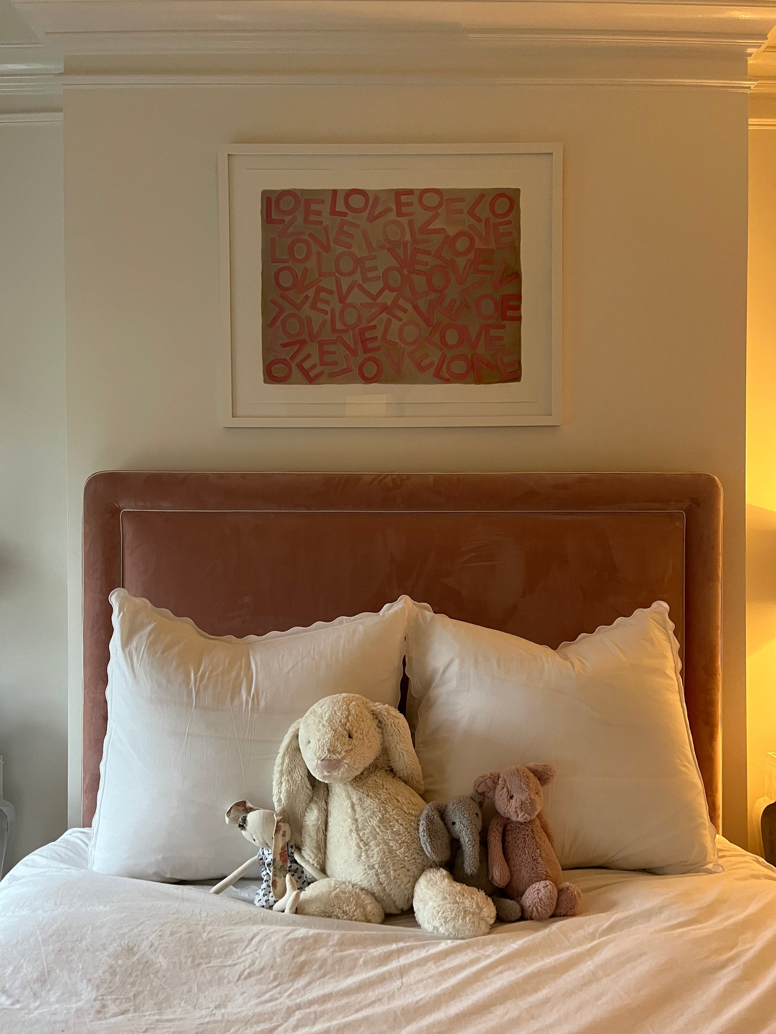 LOVEVOLVE® Print: Pink & Gray - Arte House