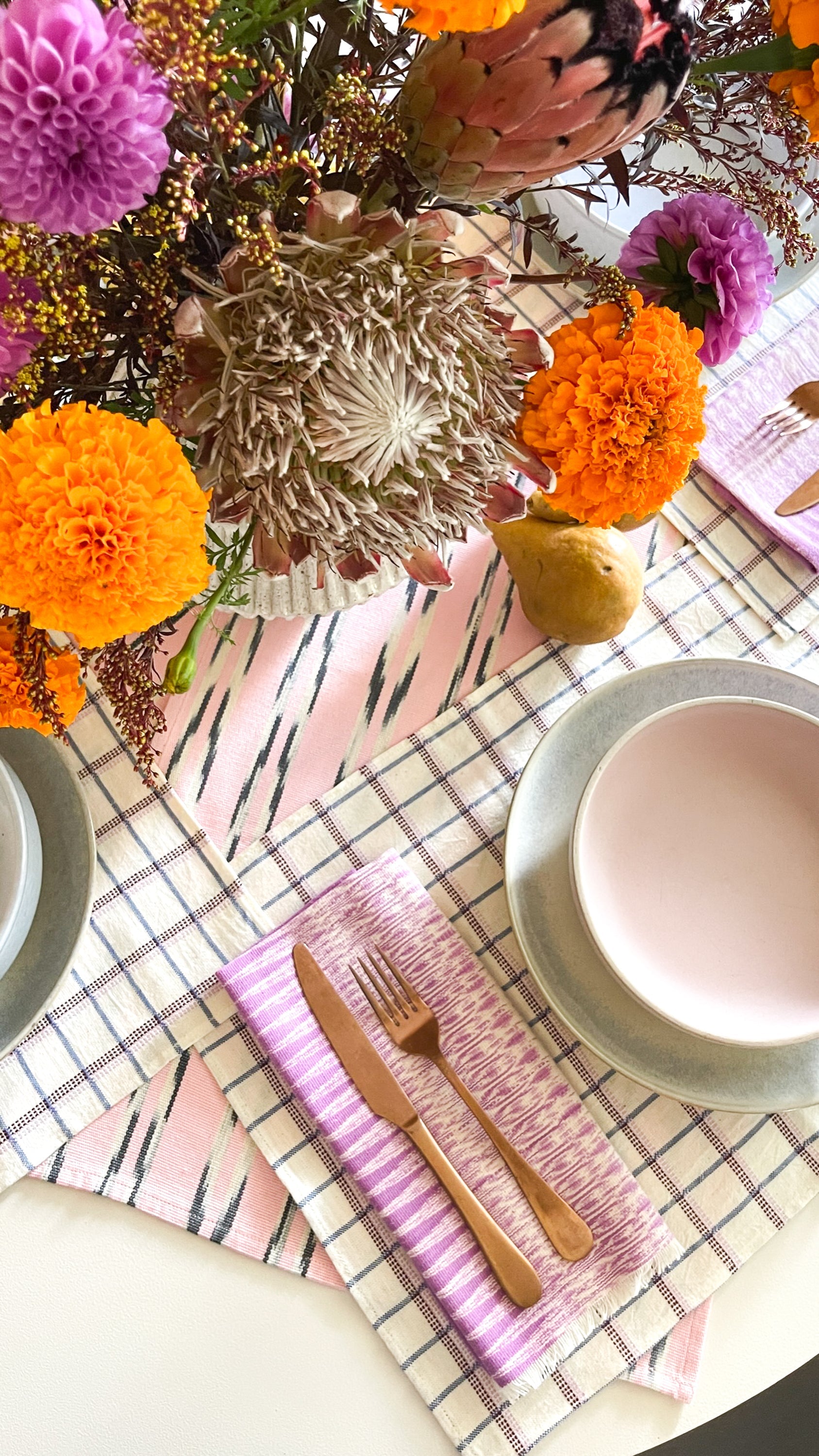 San Lucas Plaid White & Lilac Placemat - Arte House