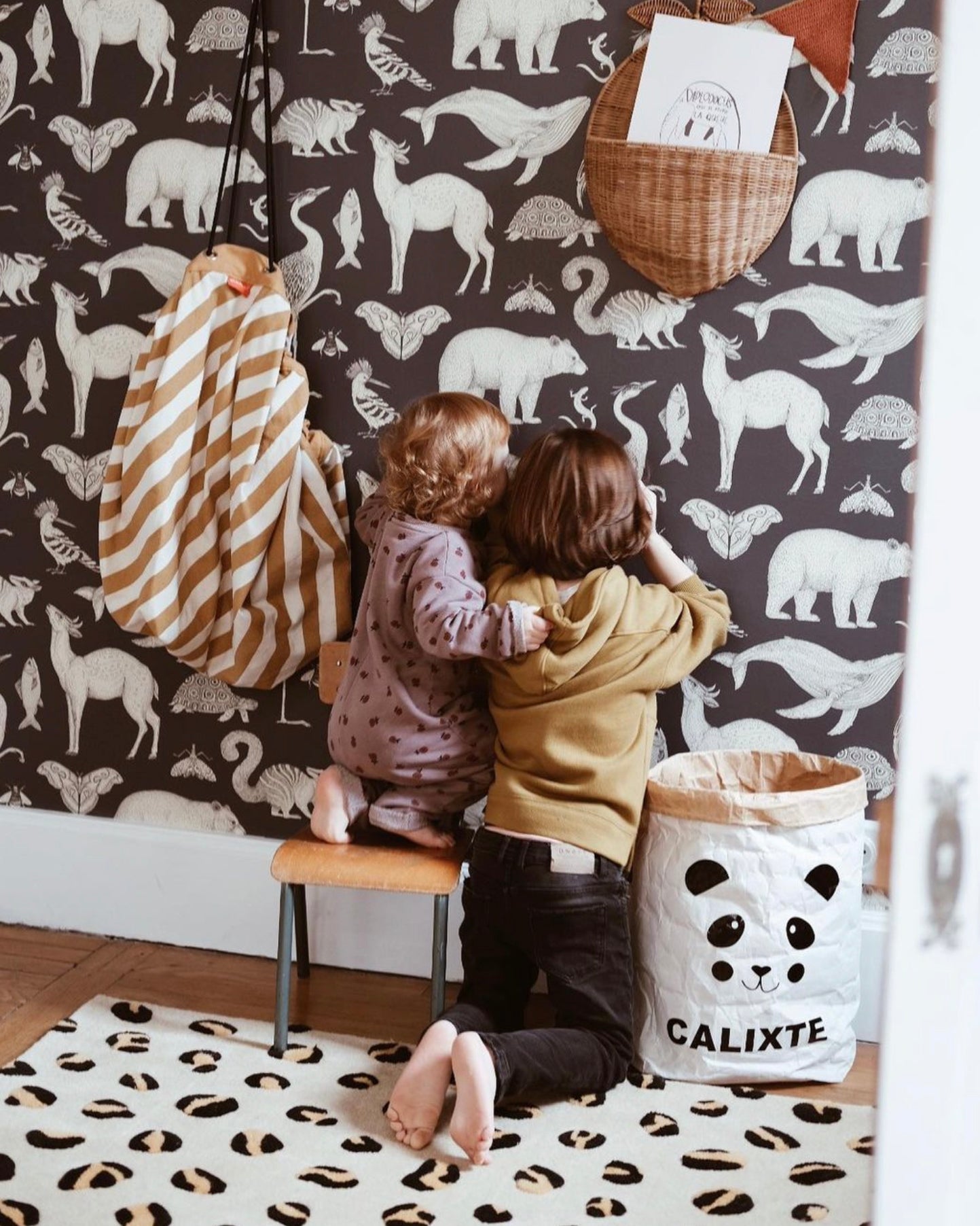 Rug LEOPARD Beige / Brown and Black Print 3.9 x 5.9 ft - Arte House