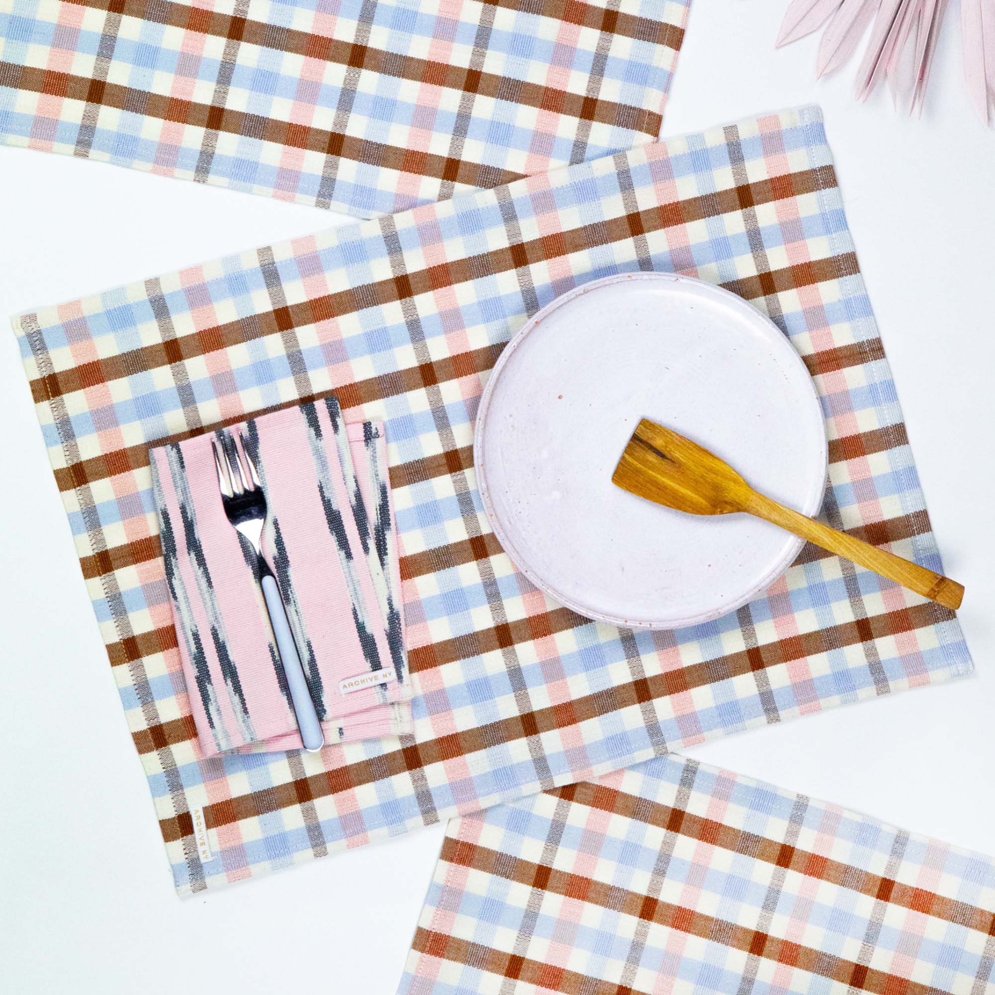 Louisa Plaid Placemat - Arte House