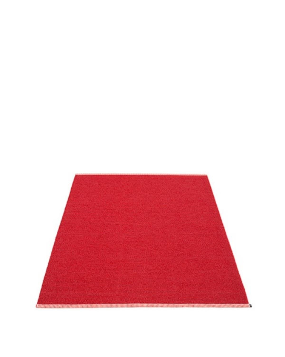 Rug MONO Red 4.5 x 6.5 ft - Arte House
