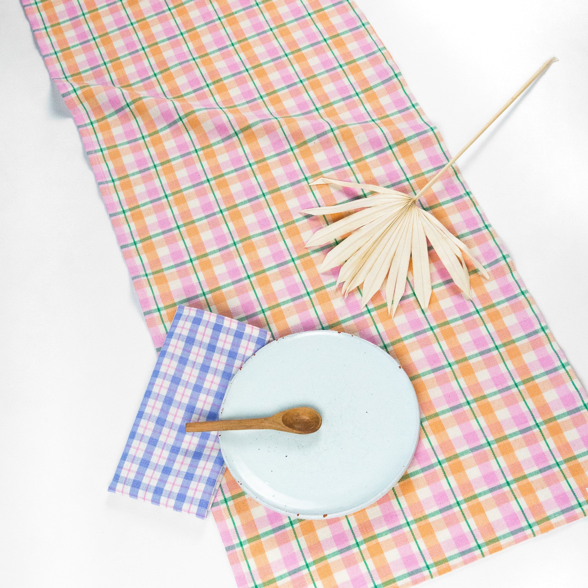 Marguerite Plaid Runner - Arte House