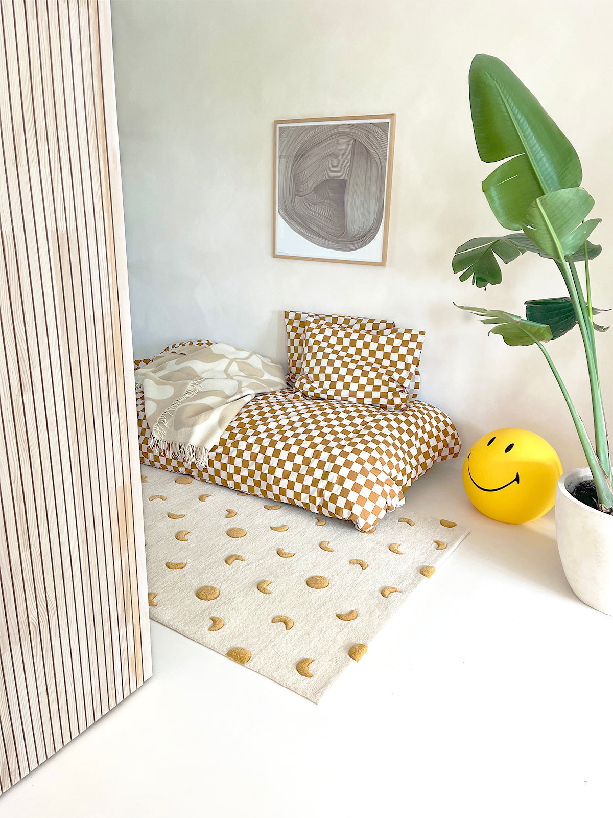 Rug MOONS Cream / Gold Round Diam. 3.9 ft - Arte House
