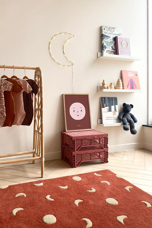 Rug MOONS Brick Red / Gold Print 3.9 x 5.9 ft - Arte House