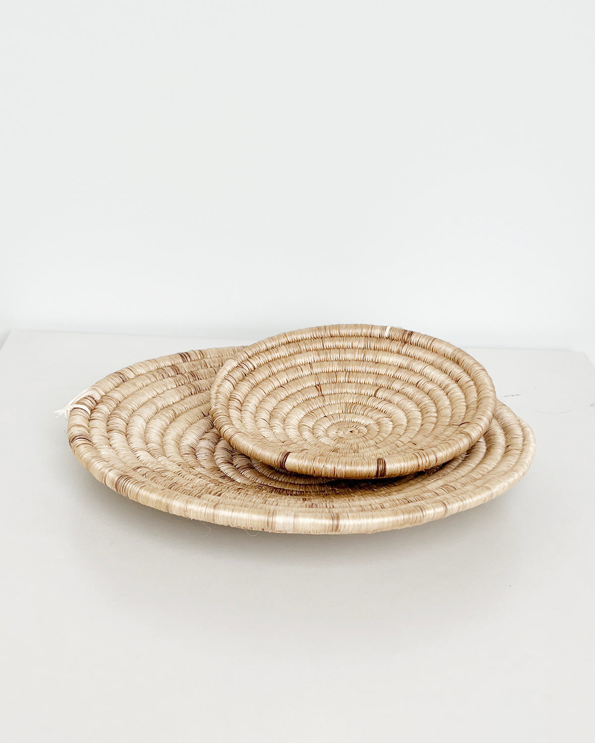 Morenas Woven Plates - Arte House