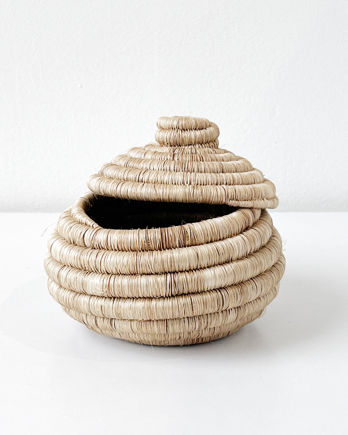 Playa Woven Jewelry Box - Arte House