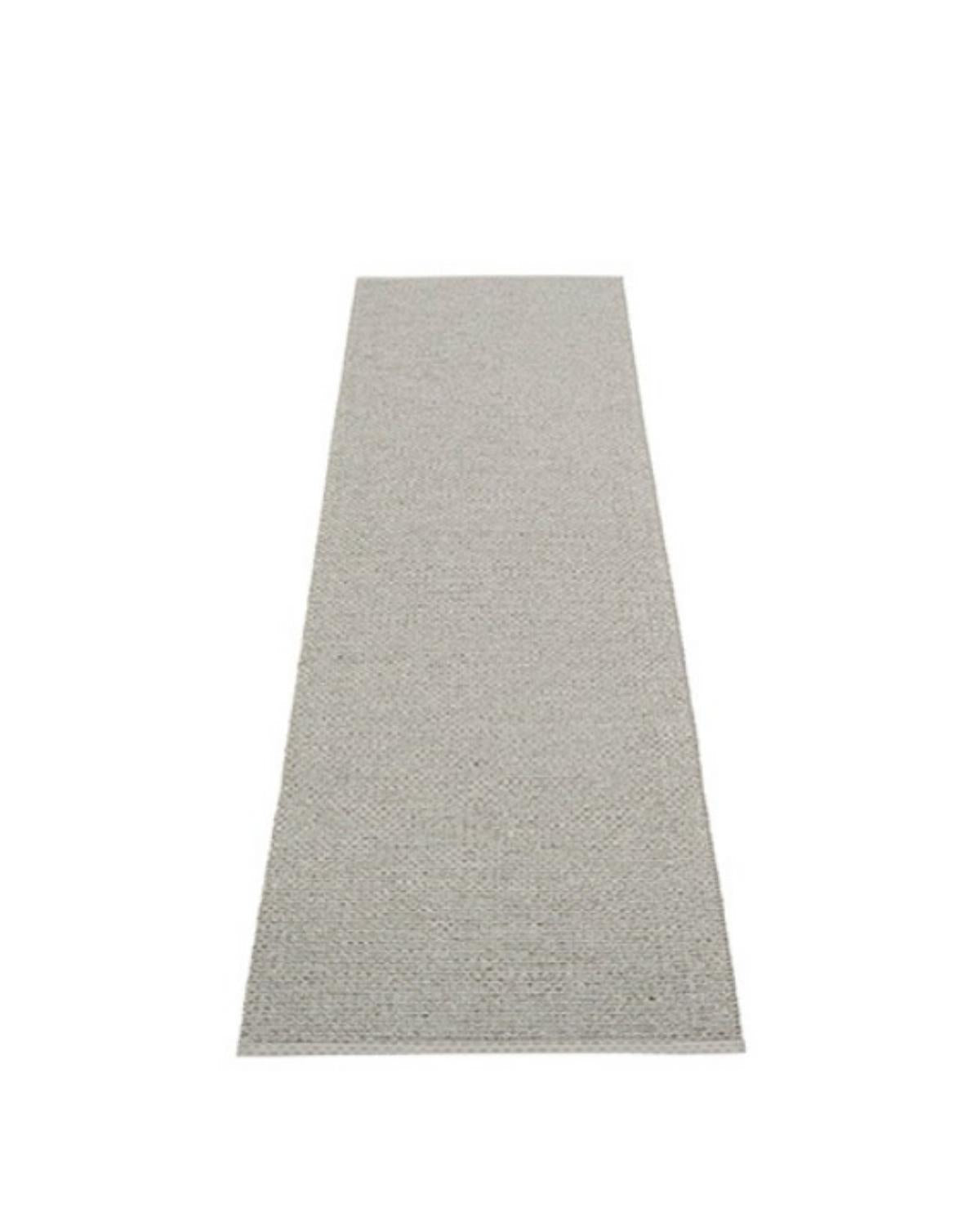 Rug SVEA WARM GREY 2.25 x 8 ft - Arte House