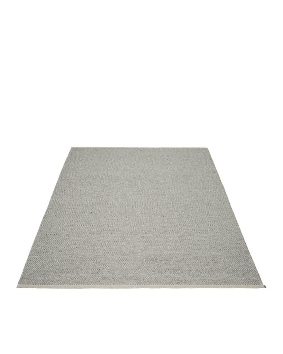 Rug SVEA WARM GREY 7.5 x 10.5 ft - Arte House