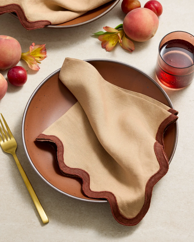 adorable scalloped napkins
