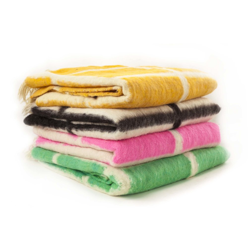 Momos Grid Blanket- Natural White &amp; Green