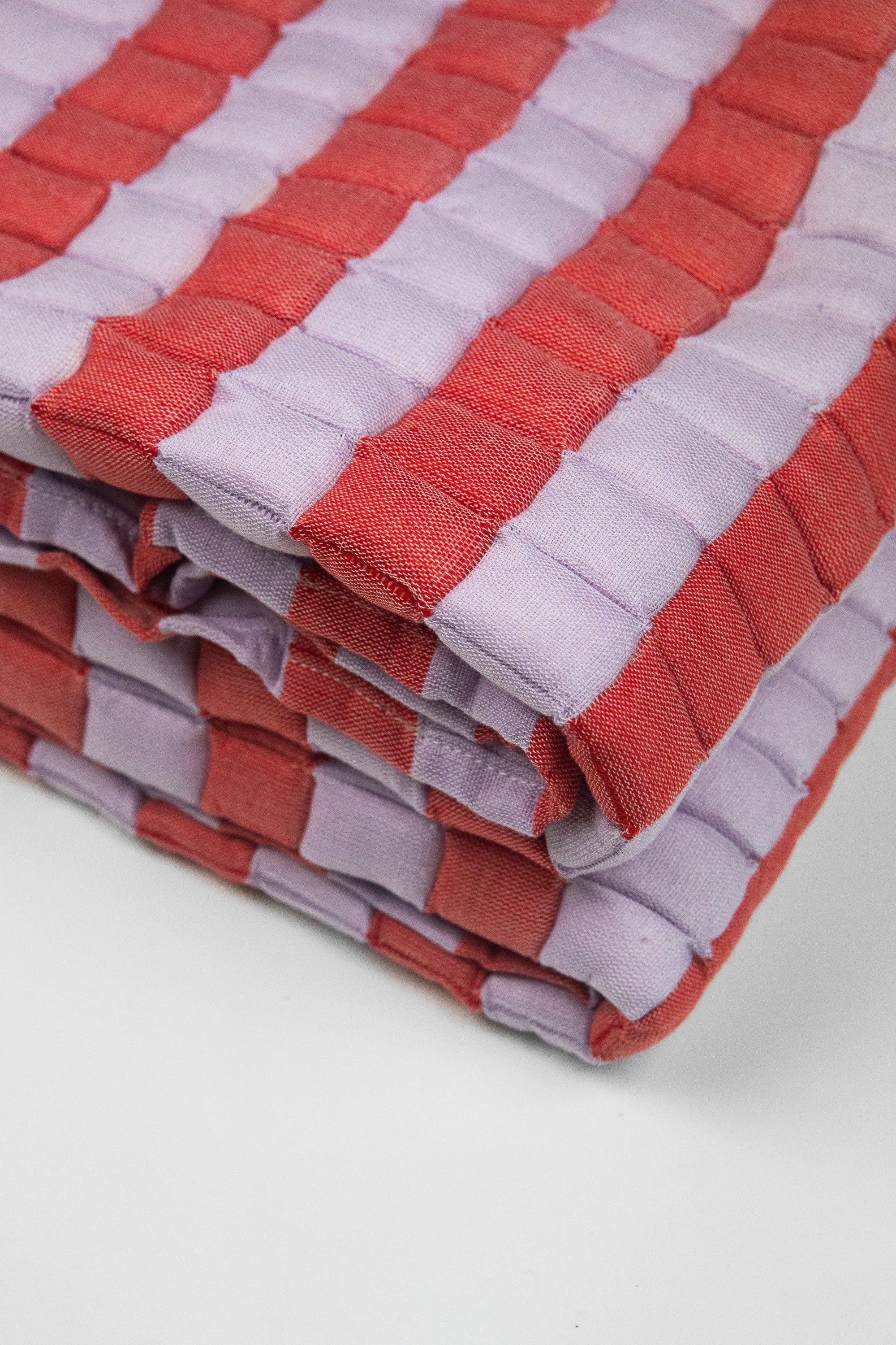 Quilted Sujani Throw Blanket - Soft Lilac and Red - Arte House