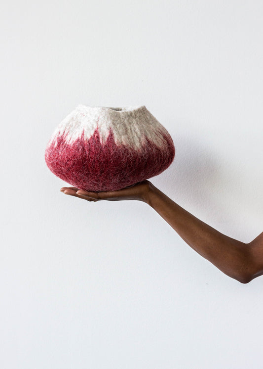 Berry Red Ombre Decorative Wool Ukhamba Bowl
